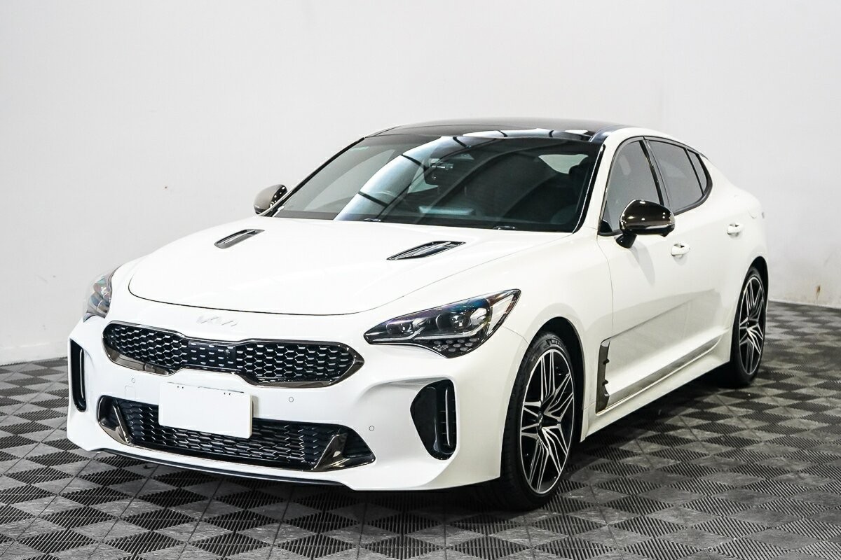 Kia Stinger image 4