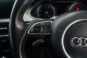 https://vehicle-cdn.autoleague.cloud/17009_11019494_15.jpg