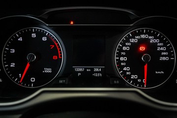 https://vehicle-cdn.autoleague.cloud/17009_11019494_16.jpg