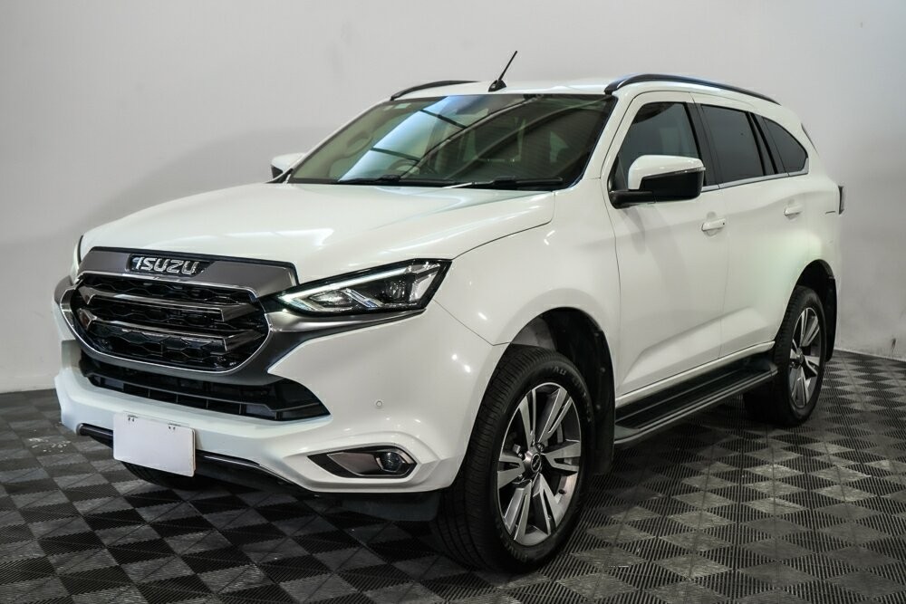 Isuzu Mu-x image 4