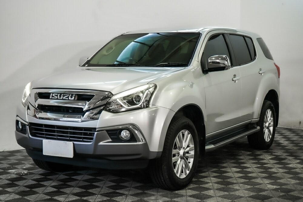 Isuzu Mu-x image 4