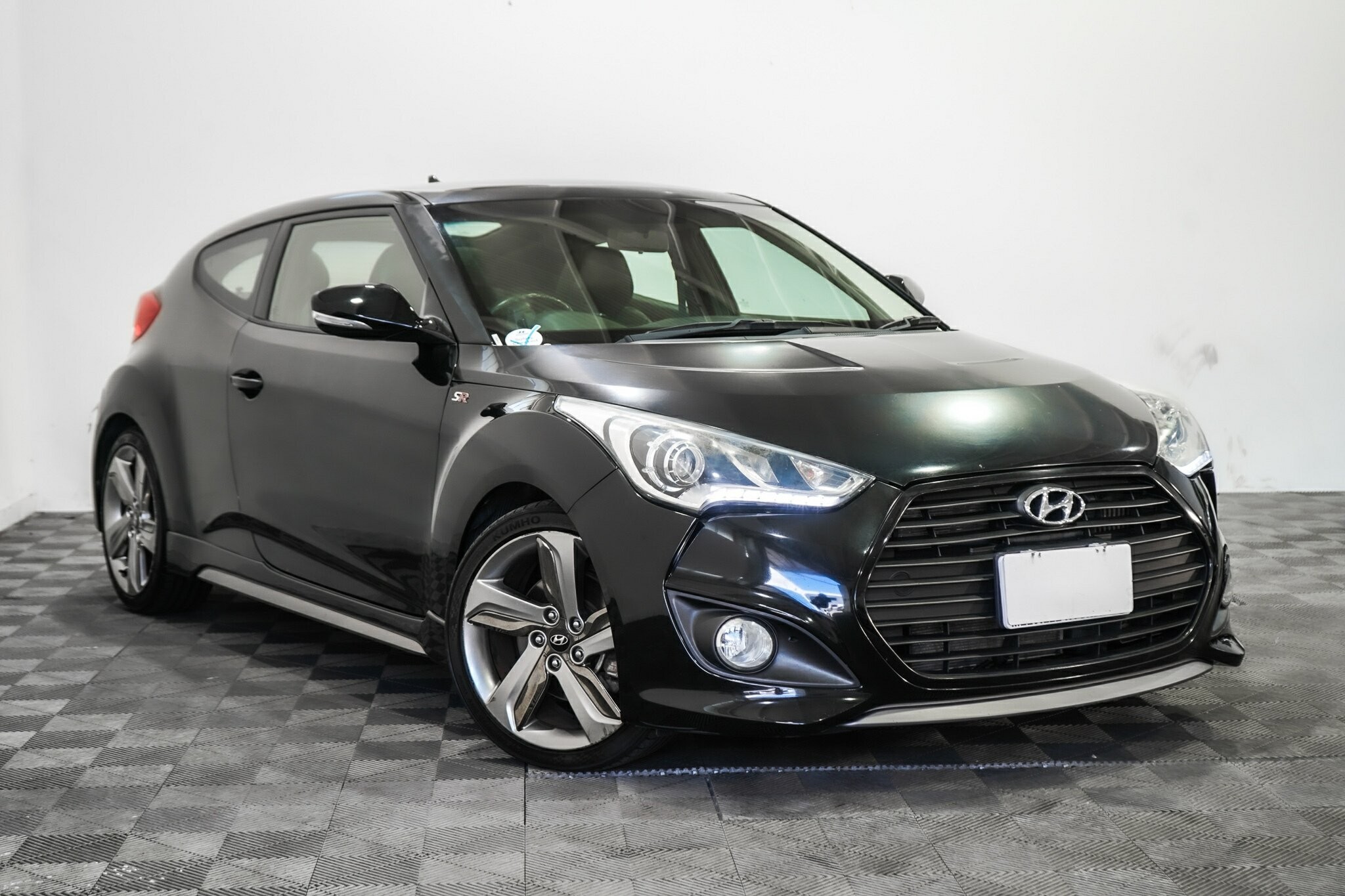 Hyundai Veloster image 1