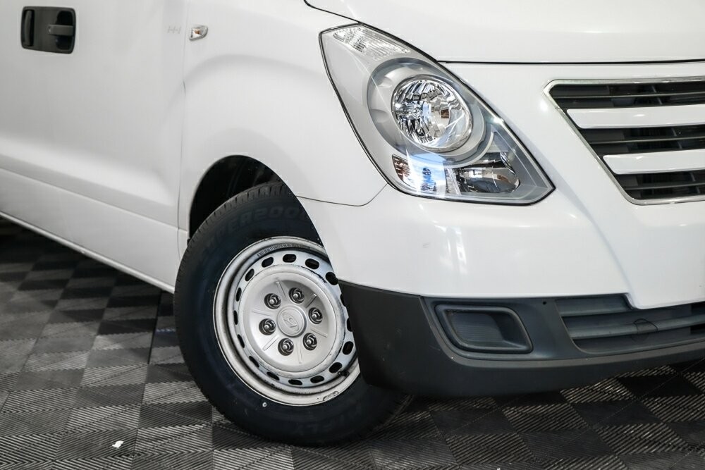 Hyundai Iload image 2