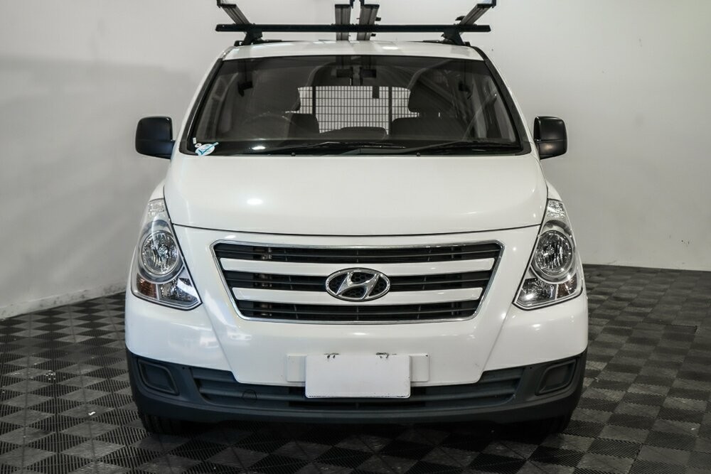 Hyundai Iload image 3