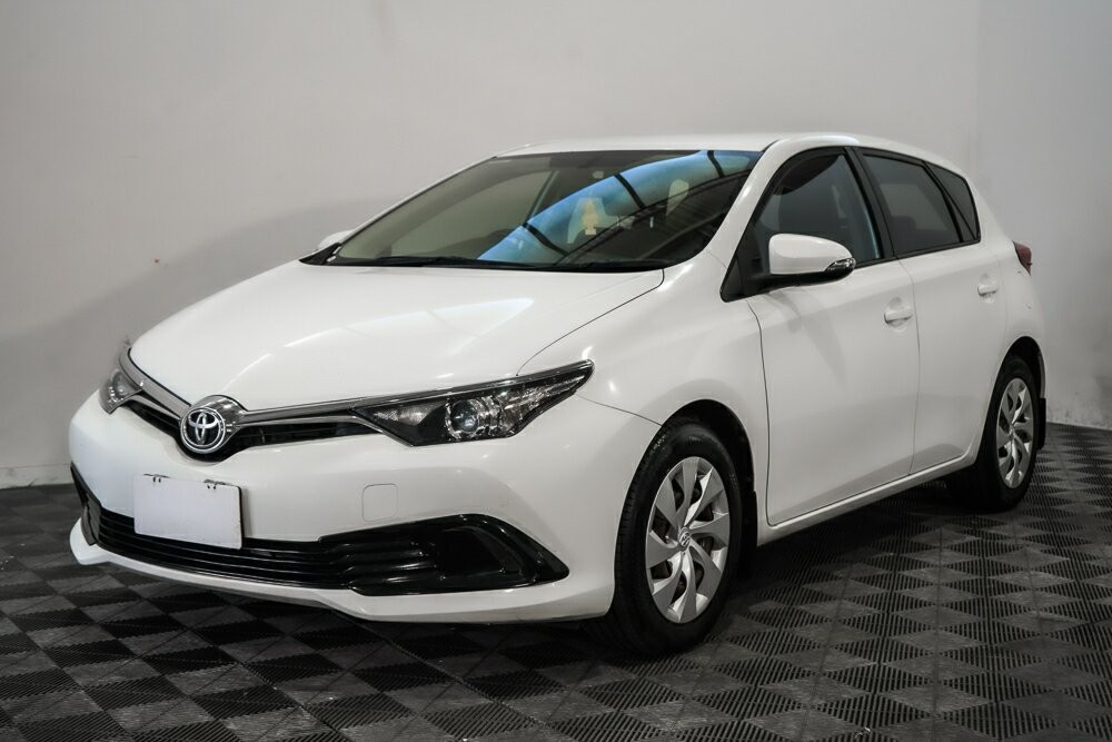 Toyota Corolla image 4