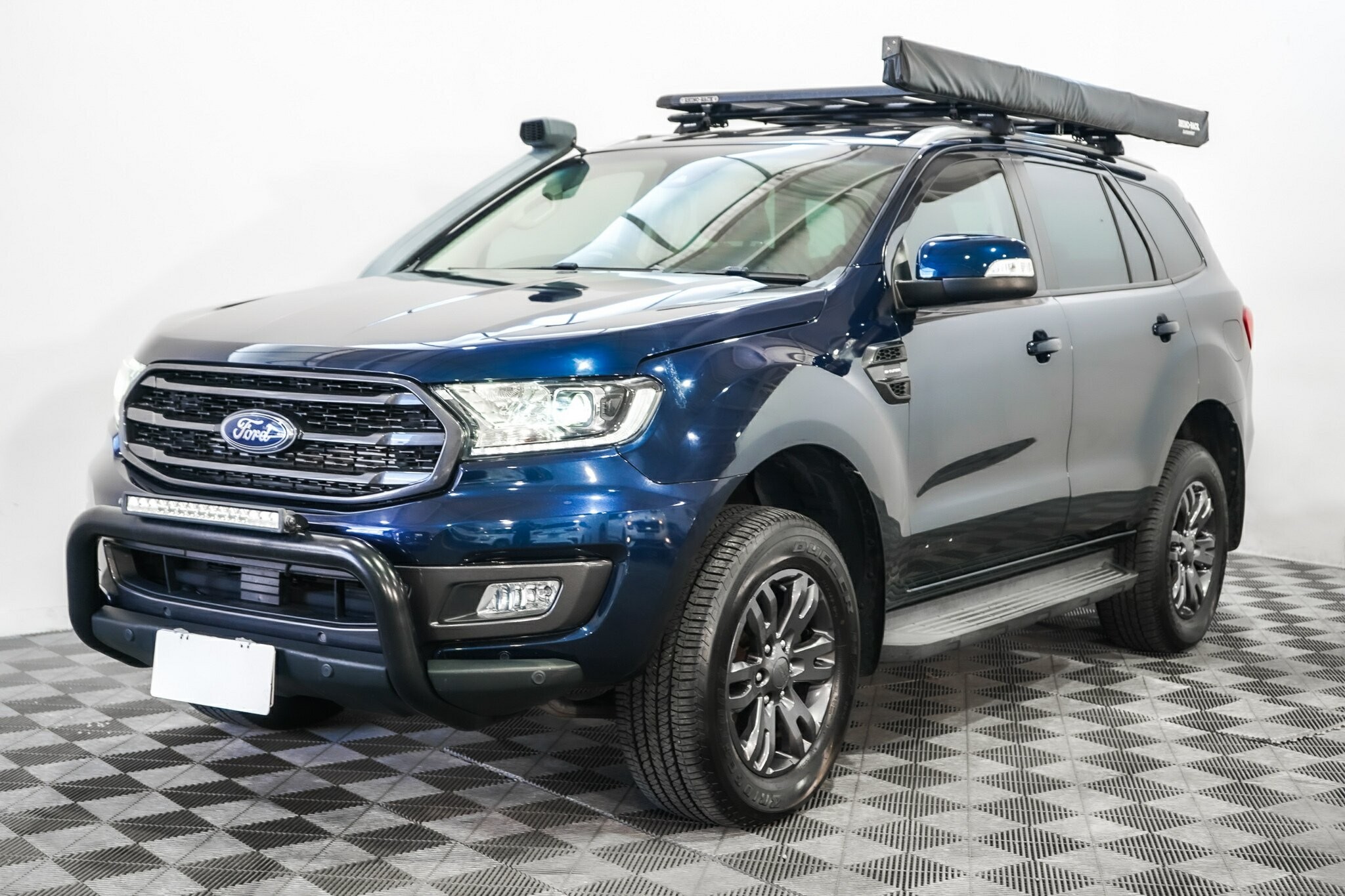Ford Everest image 4