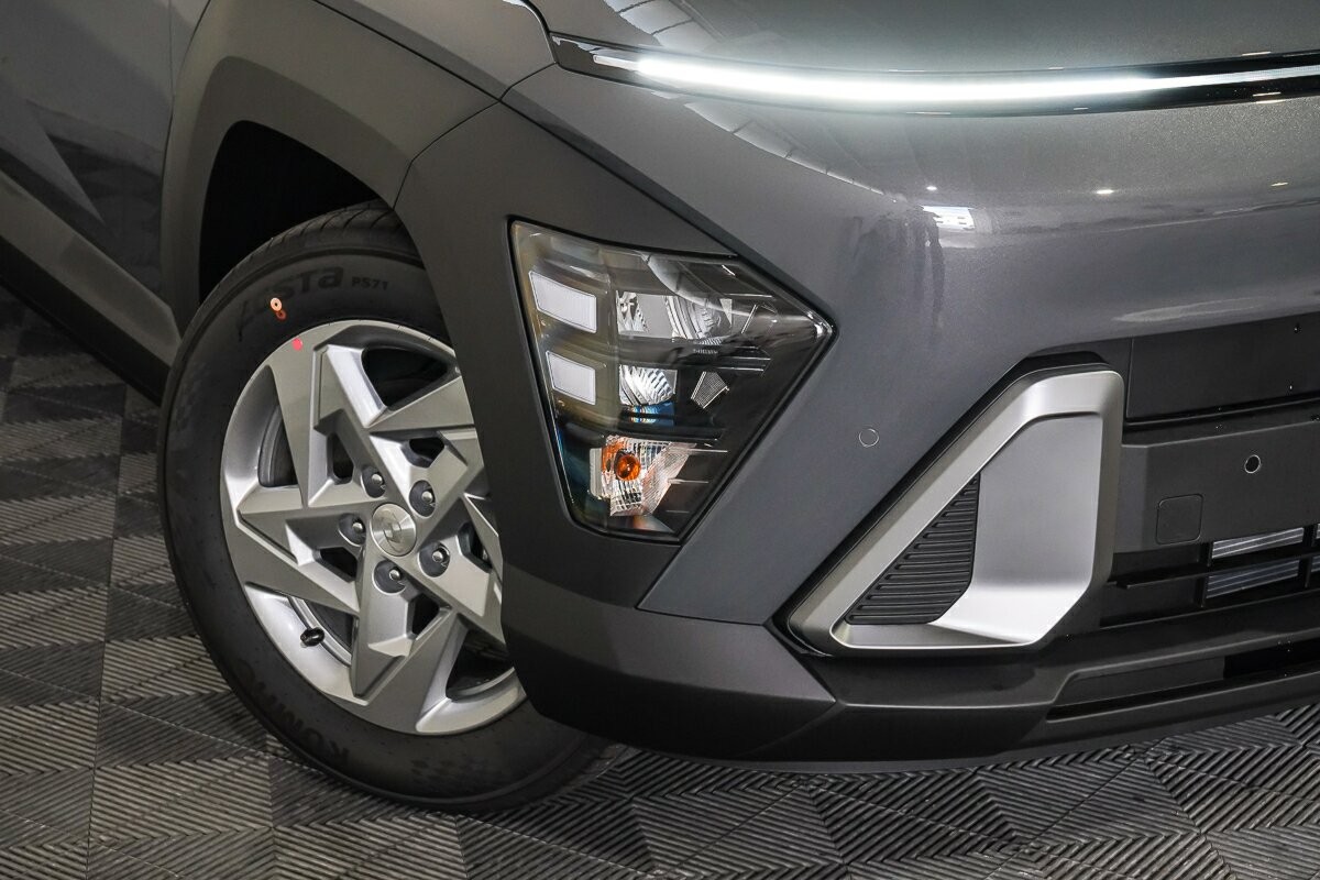 Hyundai Kona image 2