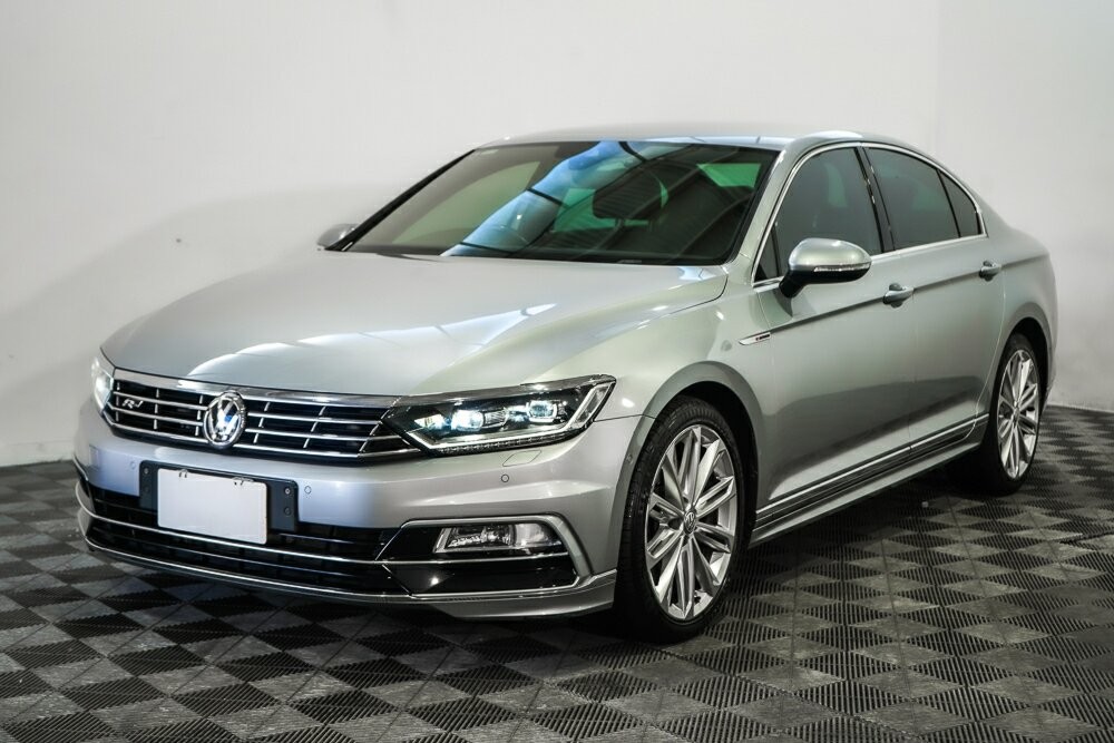 Volkswagen Passat image 4