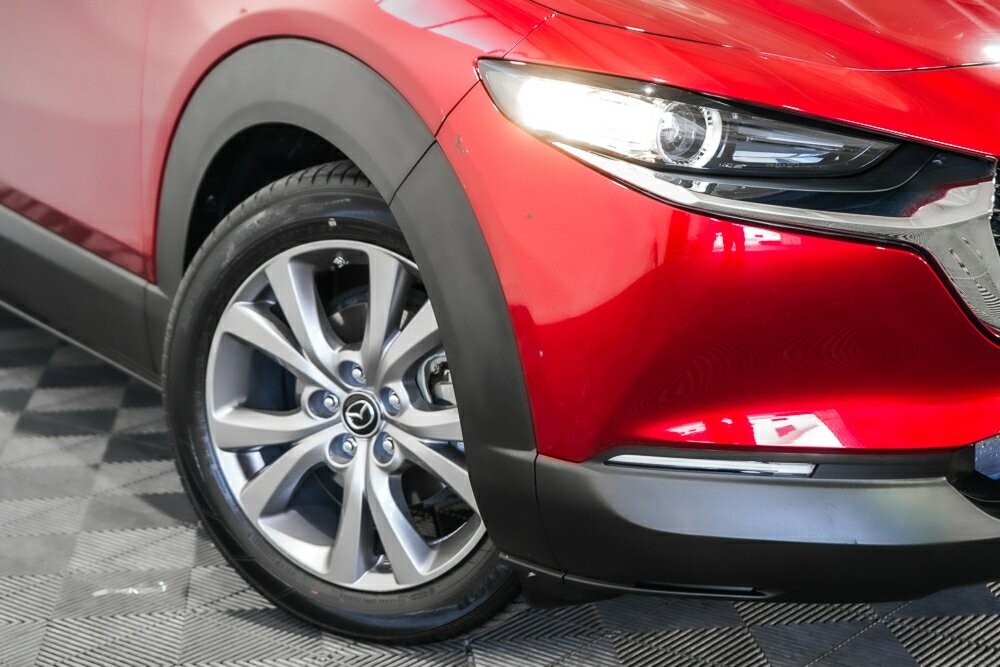 Mazda Cx-30 image 2