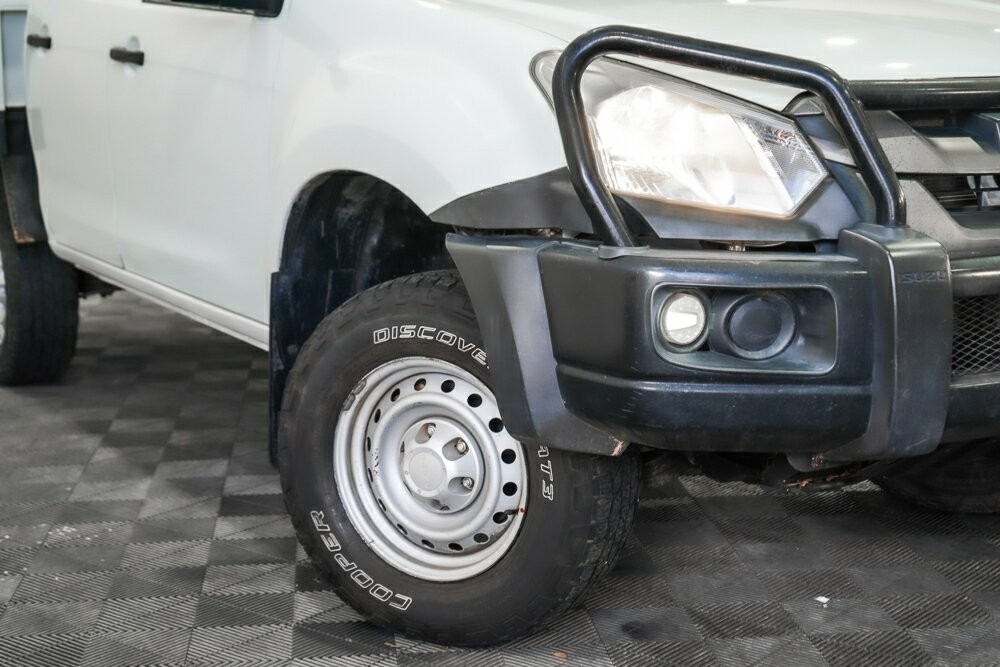 Isuzu D-max image 2