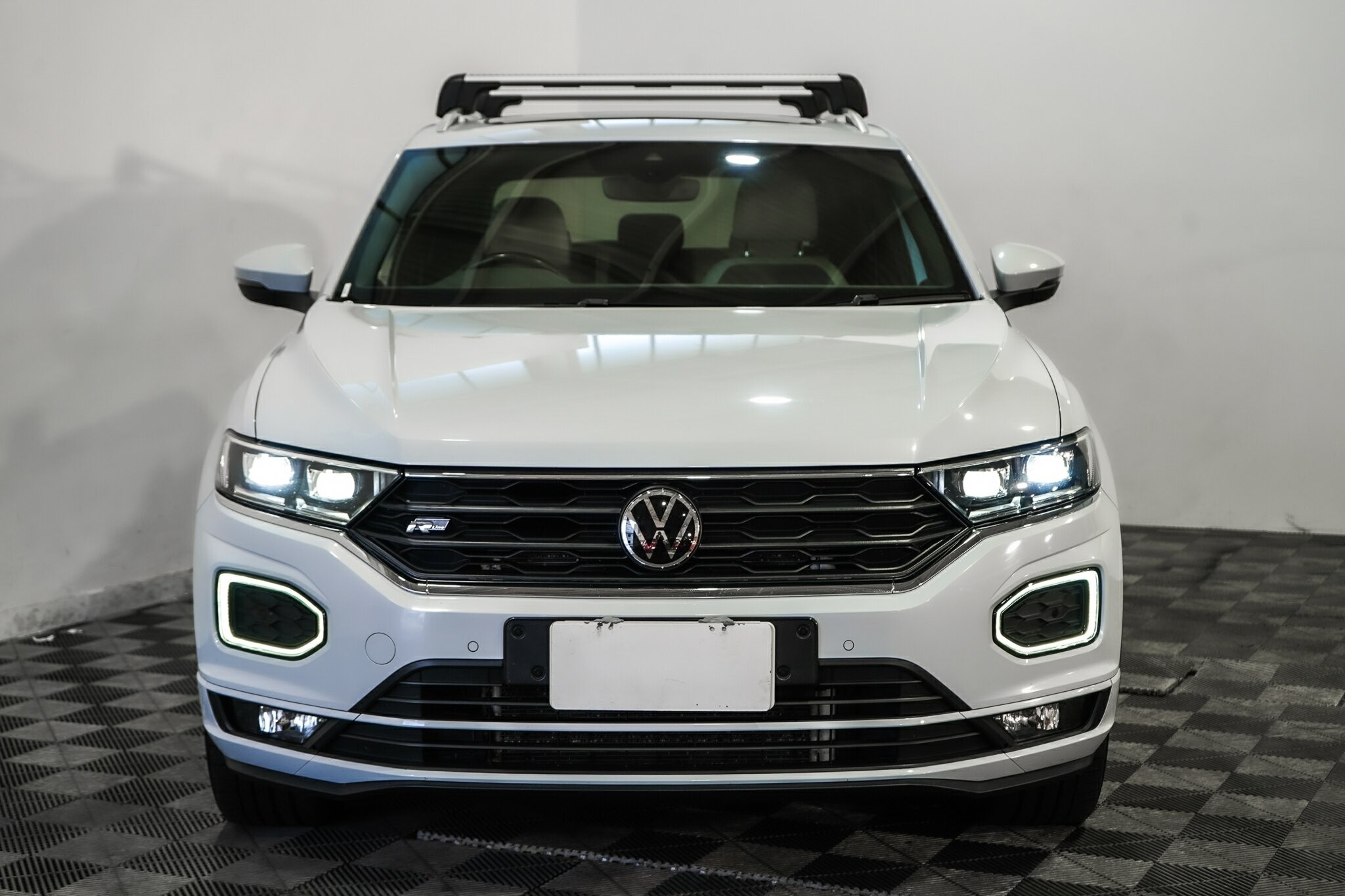 Volkswagen T-roc image 2