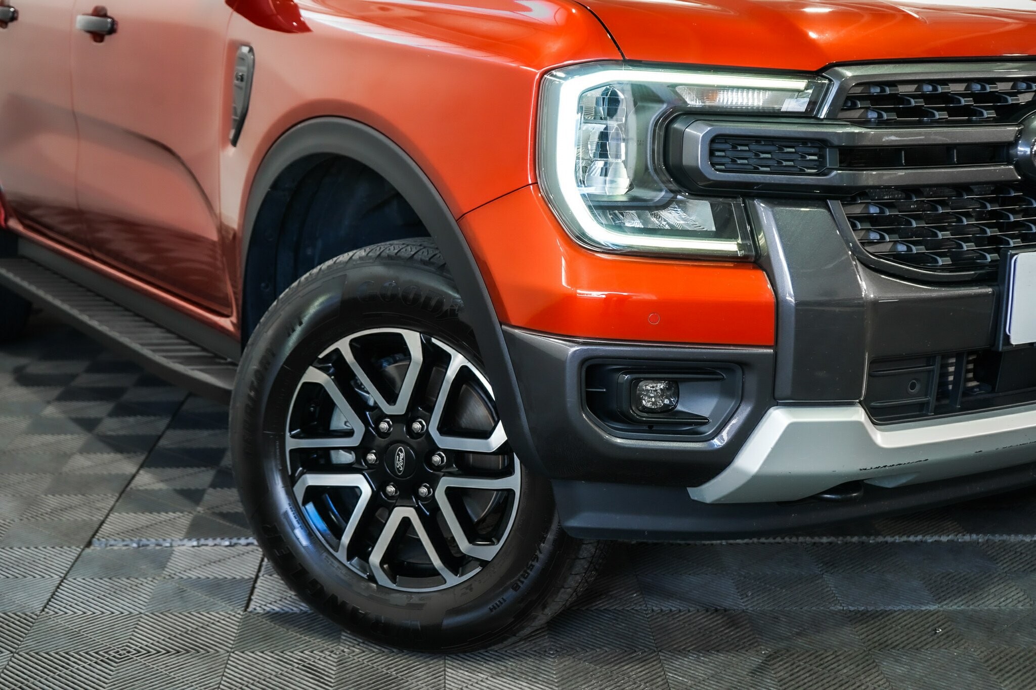Ford Ranger image 2