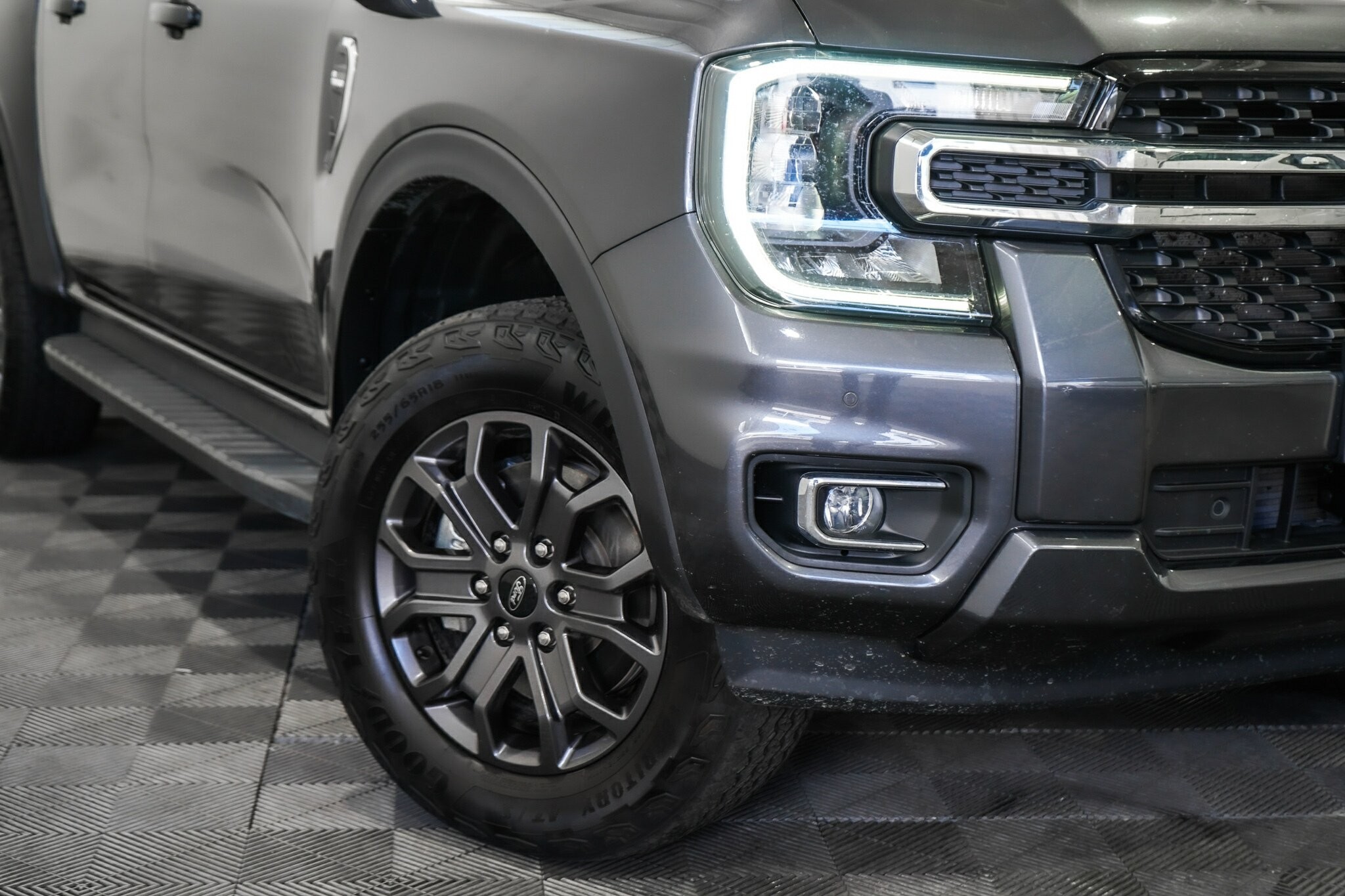 Ford Ranger image 2