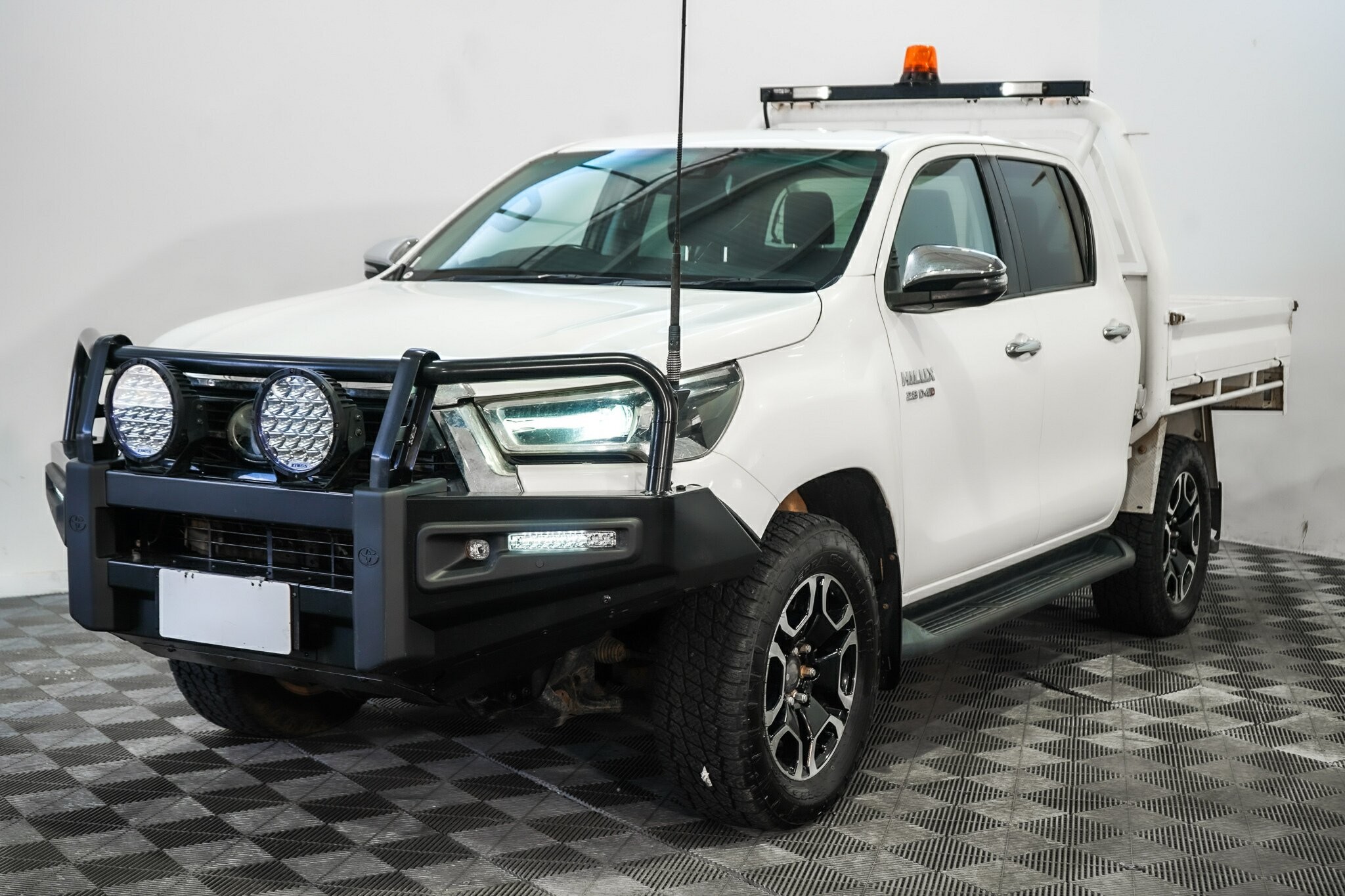 Toyota Hilux image 4