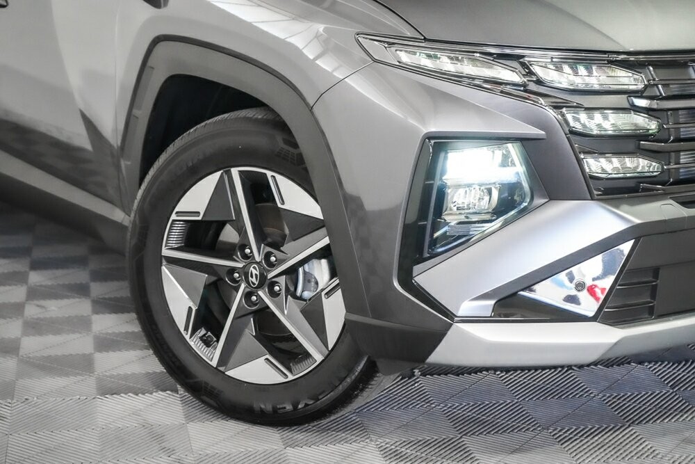 Hyundai Tucson image 2