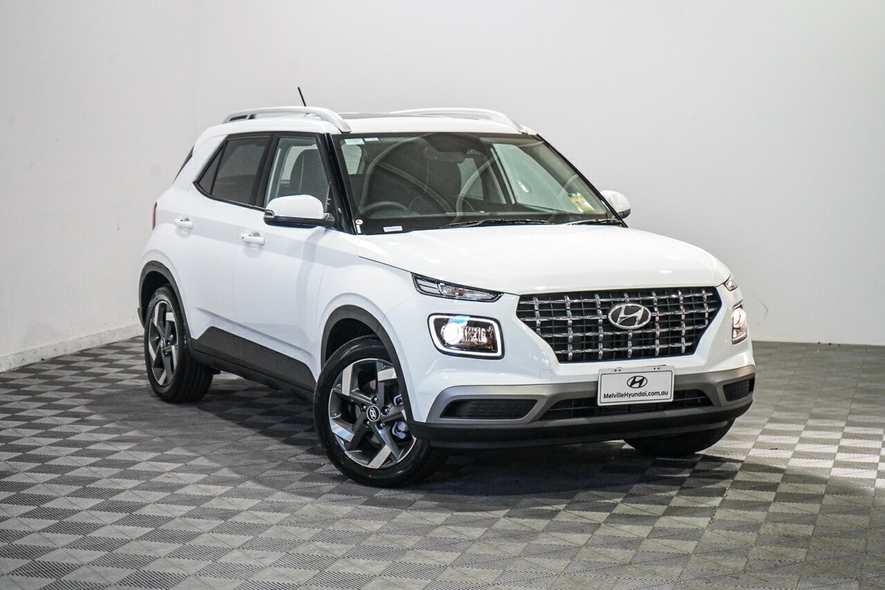 Hyundai Venue image 1