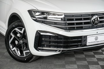 https://vehicle-cdn.autoleague.cloud/17009_7006392_2.jpg