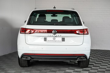 https://vehicle-cdn.autoleague.cloud/17009_7006392_6.jpg