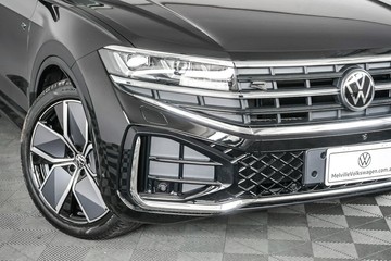 https://vehicle-cdn.autoleague.cloud/17009_7008618_2.jpg