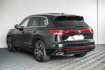 https://vehicle-cdn.autoleague.cloud/17009_7008618_5.jpg