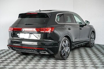 https://vehicle-cdn.autoleague.cloud/17009_7008618_7.jpg