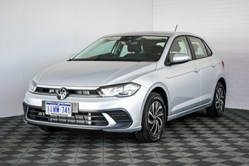 https://vehicle-cdn.autoleague.cloud/17009_7008875_4.jpg