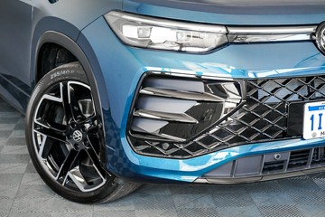 https://vehicle-cdn.autoleague.cloud/17009_7009316_2.jpg