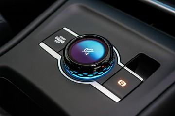 https://vehicle-cdn.autoleague.cloud/17009_7010673_22.jpg