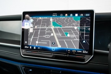 https://vehicle-cdn.autoleague.cloud/17009_7011066_19.jpg