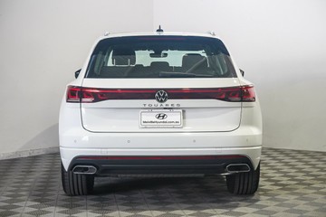 https://vehicle-cdn.autoleague.cloud/17009_7016372_7.jpg