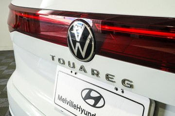 https://vehicle-cdn.autoleague.cloud/17009_7016372_9.jpg