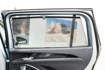 https://vehicle-cdn.autoleague.cloud/17009_7016859_14.jpg