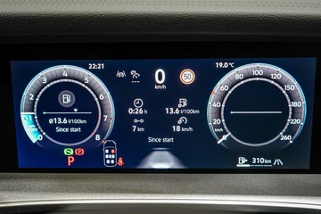 https://vehicle-cdn.autoleague.cloud/17009_7016859_22.jpg
