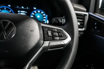 https://vehicle-cdn.autoleague.cloud/17009_7018017_14.jpg
