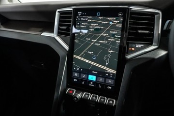 https://vehicle-cdn.autoleague.cloud/17009_7018017_15.jpg