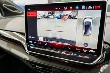 https://vehicle-cdn.autoleague.cloud/17009_7026859_24.jpg