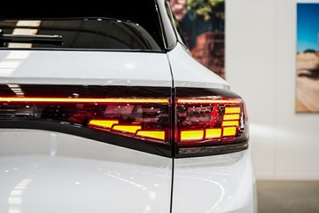 https://vehicle-cdn.autoleague.cloud/17009_7026859_8.jpg