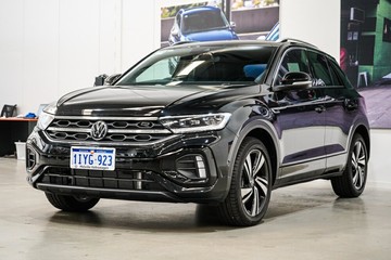 https://vehicle-cdn.autoleague.cloud/17009_7039044_4.jpg