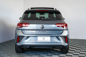 https://vehicle-cdn.autoleague.cloud/17009_7042806_6.jpg