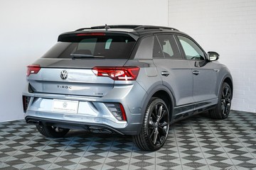 https://vehicle-cdn.autoleague.cloud/17009_7044009_7.jpg