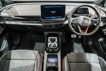 https://vehicle-cdn.autoleague.cloud/17009_7503365_13.jpg