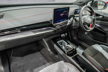 https://vehicle-cdn.autoleague.cloud/17009_7503365_24.jpg