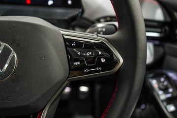 https://vehicle-cdn.autoleague.cloud/17009_7512132_20.jpg