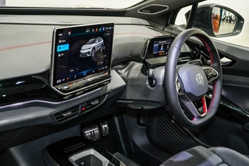 https://vehicle-cdn.autoleague.cloud/17009_7512132_27.jpg