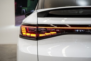 https://vehicle-cdn.autoleague.cloud/17009_7515323_10.jpg