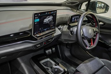 https://vehicle-cdn.autoleague.cloud/17009_7515323_28.jpg