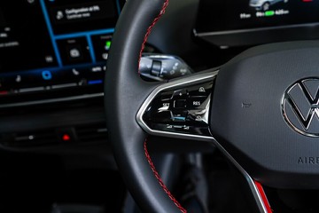 https://vehicle-cdn.autoleague.cloud/17009_7515461_19.jpg