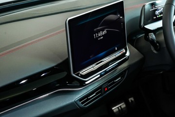 https://vehicle-cdn.autoleague.cloud/17009_7515461_27.jpg