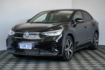 https://vehicle-cdn.autoleague.cloud/17009_7515461_4.jpg