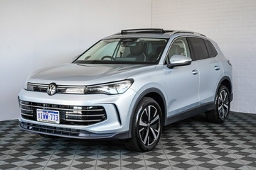https://vehicle-cdn.autoleague.cloud/17009_7523691_4.jpg